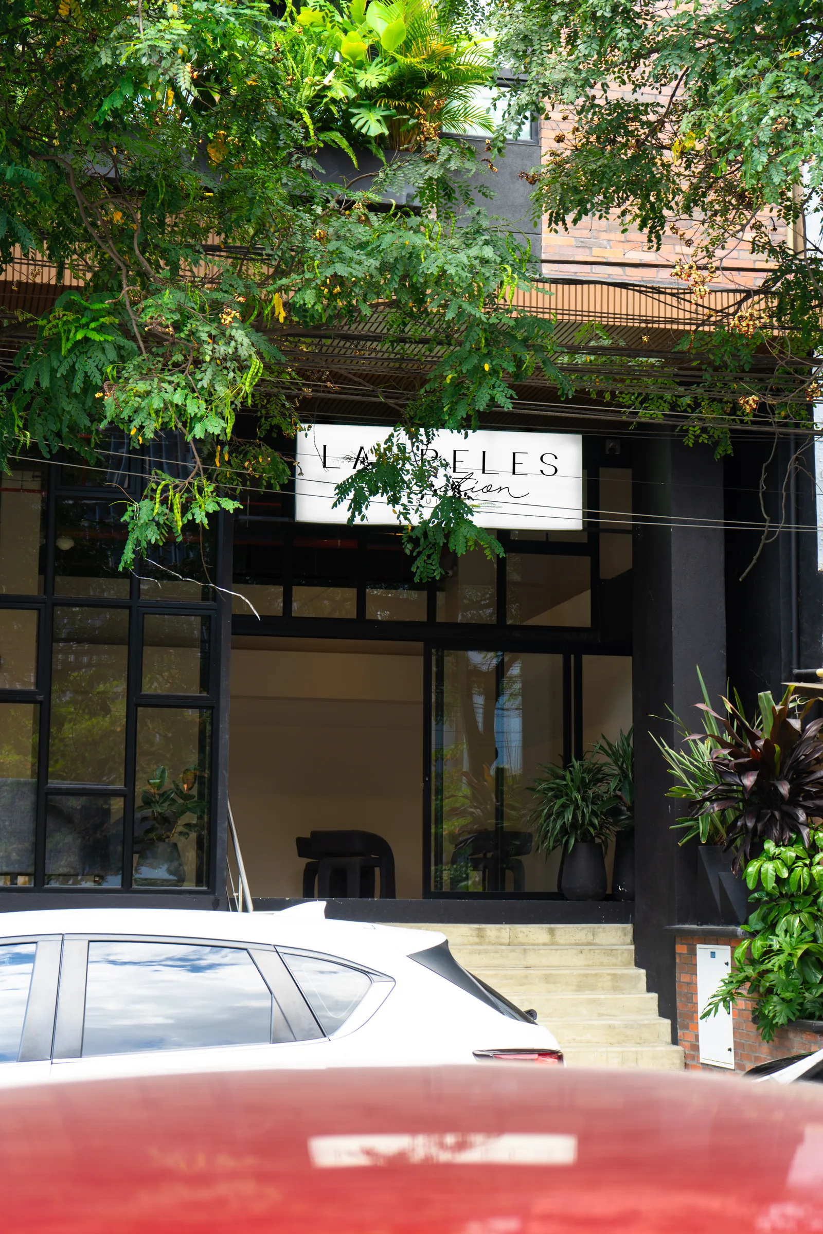 Zona de estar de una suite en Laureles Selection Suites